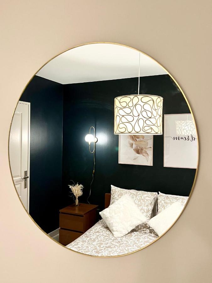 La Bulle De Champagne Apartment Bagian luar foto